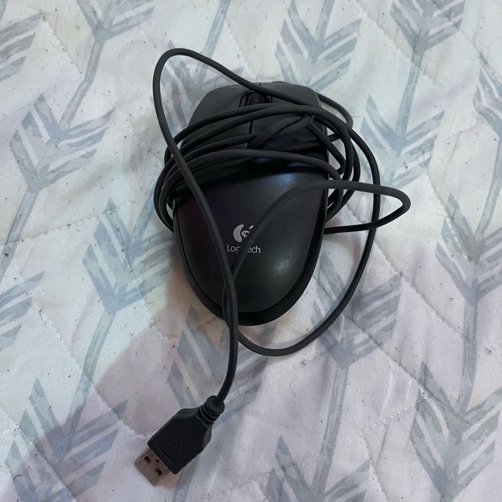 Logitech Black USB Mouse - Picture 4 of 4